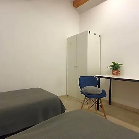 Loft Kwatera Оструда